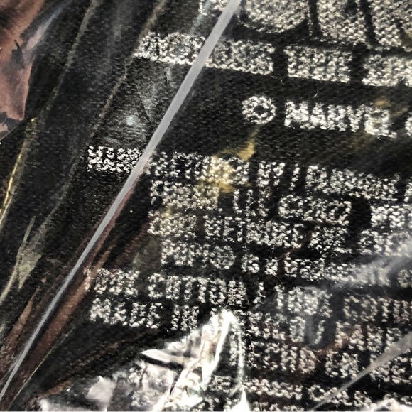 Marvel Collector's Corp's Black Spider-Man Across the Spiderverse T-shirt Size L - Picture 6 of 6